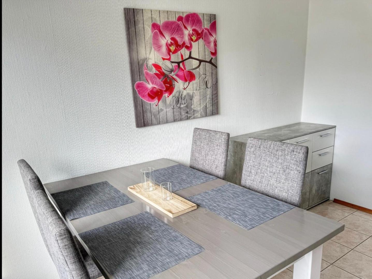 3 Zimmer Apartment Mit Balkon Wuppertal Exterior foto